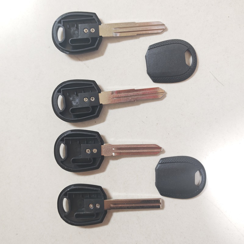 适用于现代索纳塔雅绅特I30 IX35伊兰特直板副钥匙替换钥匙壳芯片