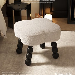 Solid Wood Small Stool for Home Use, Shoe-Changing Stool, Living Room Sofa Footstool, Coffee Table Small Low Stool, Soft-Covered Shoe-Wearing Stool, Small Bench