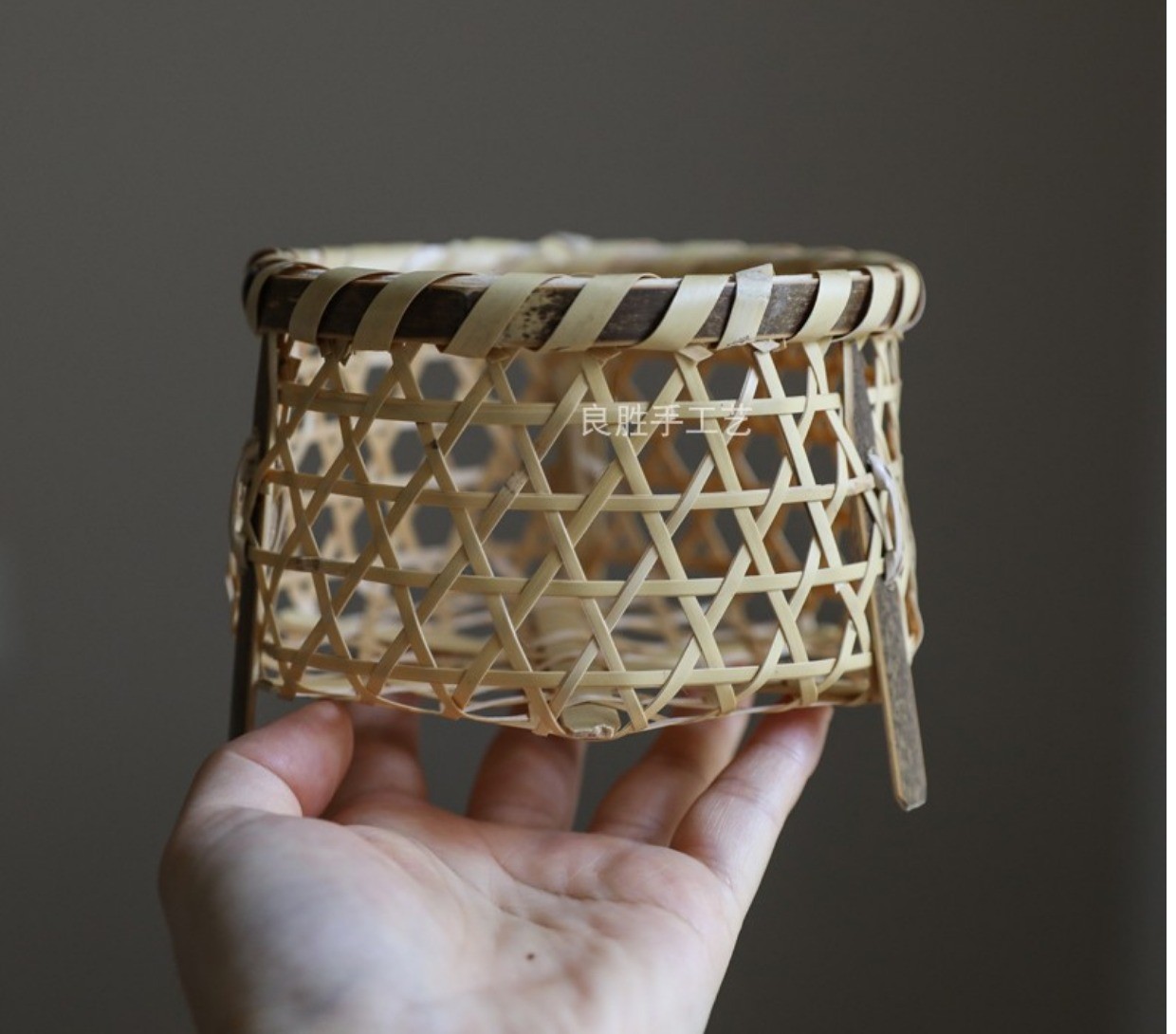 O1CN01NSbq7o1r7ymrlajje_!!9239