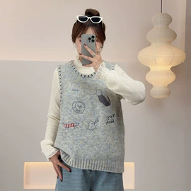 大码连衣裙;大码毛衣;大码牛仔裤