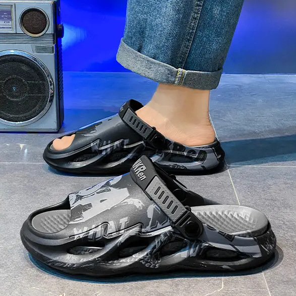 Nuevas zapatillas de verano para hombres, suela gruesa, antideslizante, pisando mierda, adolescente, ocio, deportes, conducción, sandalias de playa