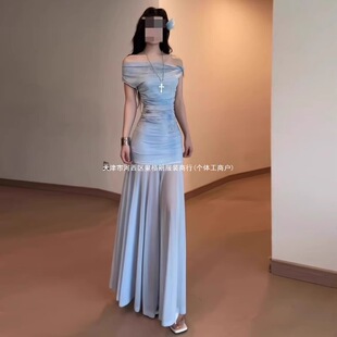 �{ɫ�W��һ�ּ��B��ȹŮ�ļ���߅�ȼټ������|���������~β�Lȹ��