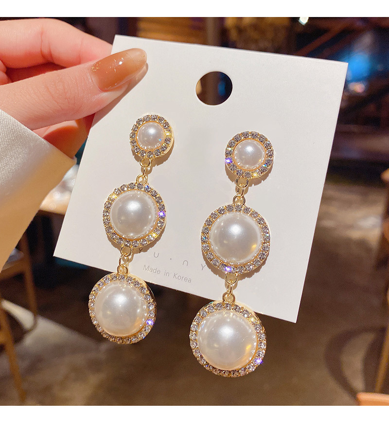 Fashion Circle Pearl Tassel Copper Earrings Wholesale display picture 3