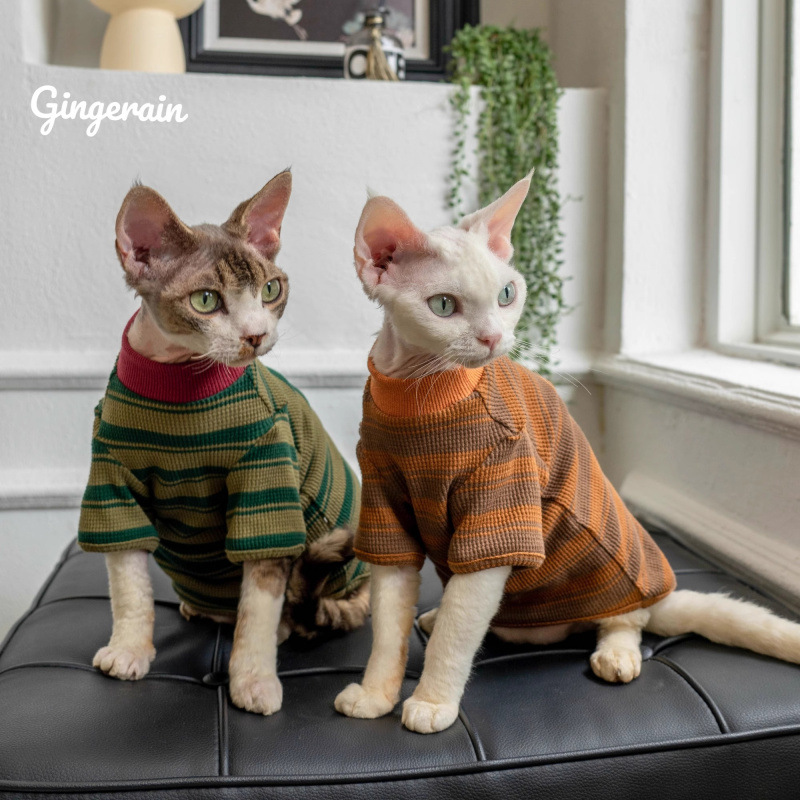 Mascotas alemanas ropa de gato primavera y otoño delgada gato muñecas gato gato sin pelo rayas camiseta de cuello redondo modelo básico