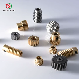 螺母;螺柱;齿轮