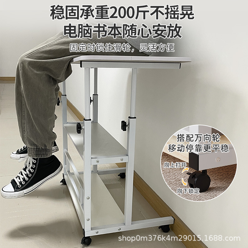 ベッドサイドのテーブルは移動可能でシンプルな小さなテーブルです。|undefined