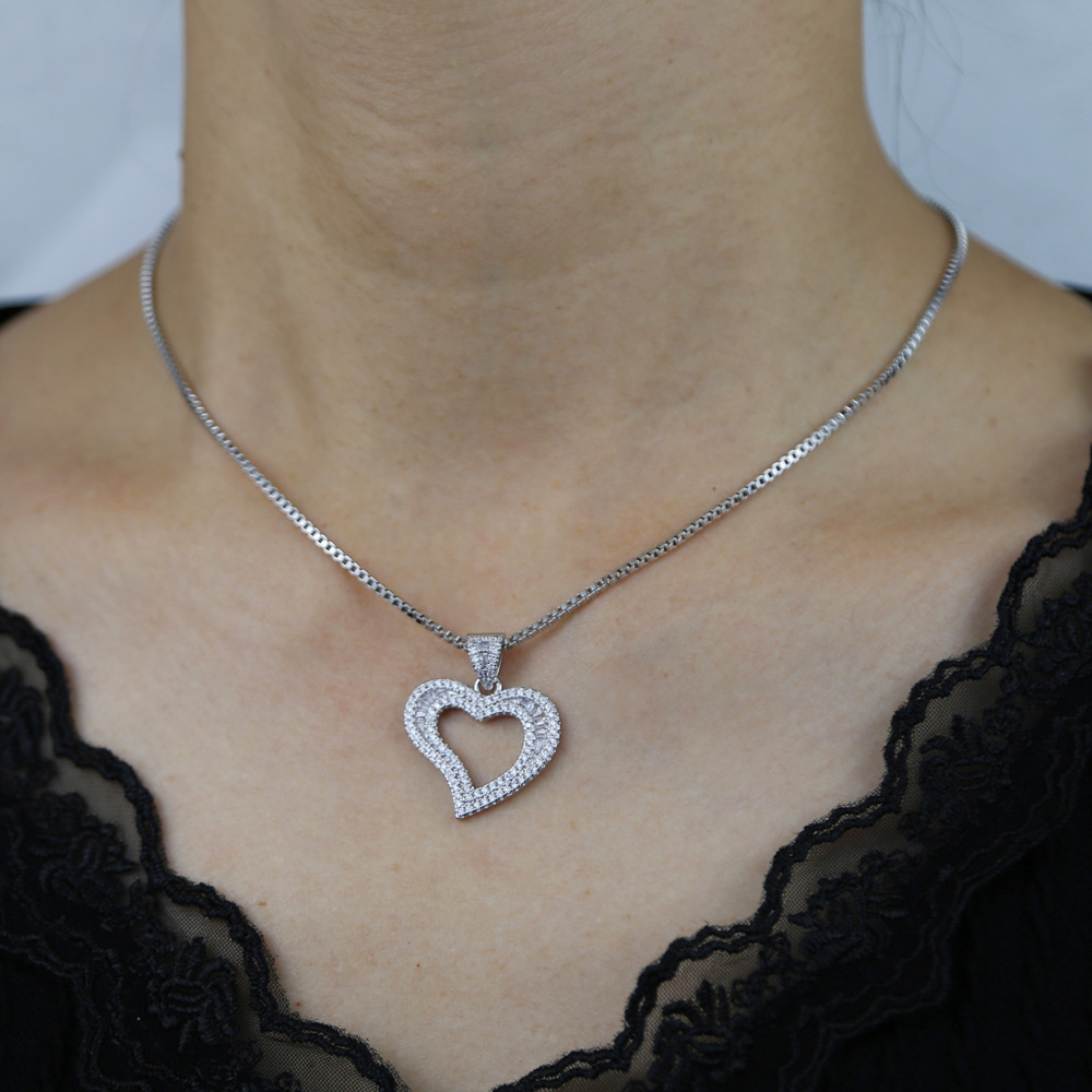 Pendant Necklace Classification Copper Chain Material Belcher Chain Chain Type Wholesale Jewelry Retro Classic Style Heart Shape Copper Pendant Necklace Belcher Chain