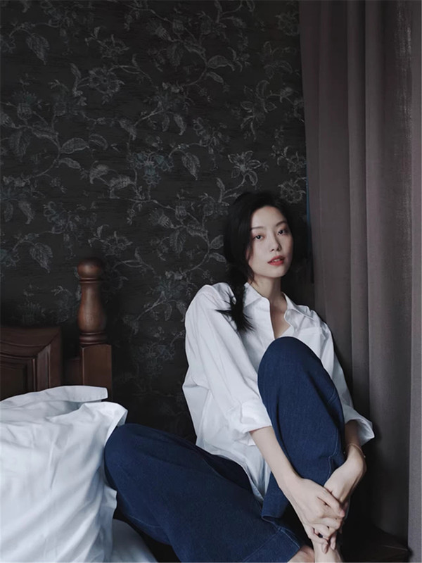 C712法式白色叠穿长袖衬衫外套女春秋新款高级感宽松bf慵懒风休闲|undefined
