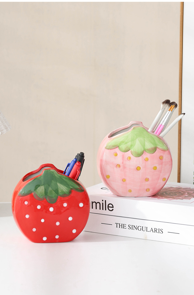 ceramics Material 1 Piece Strawberry Learning Ceramics Cute Pen Holder