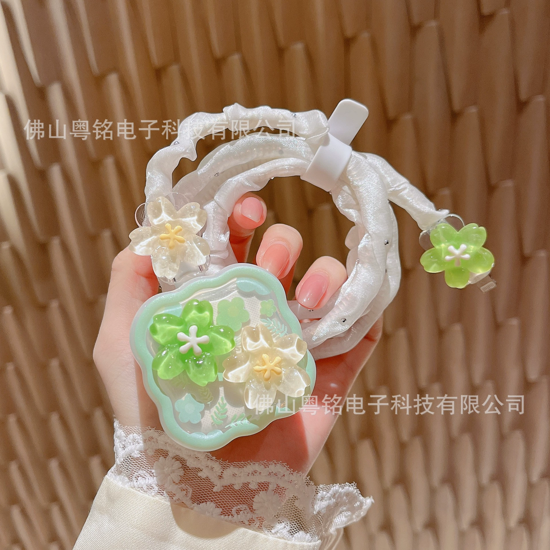[Translate not exact; returning translations of each item as requested]