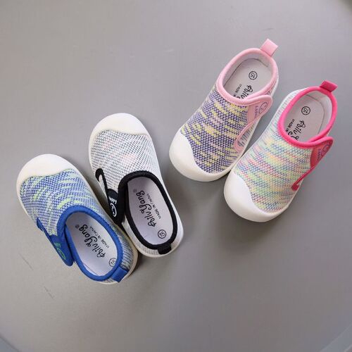 24 spring and summer Feiwei breathable soft-soled casual canvas shoes Velcro sports shoes for boys and girls 2-8 years old