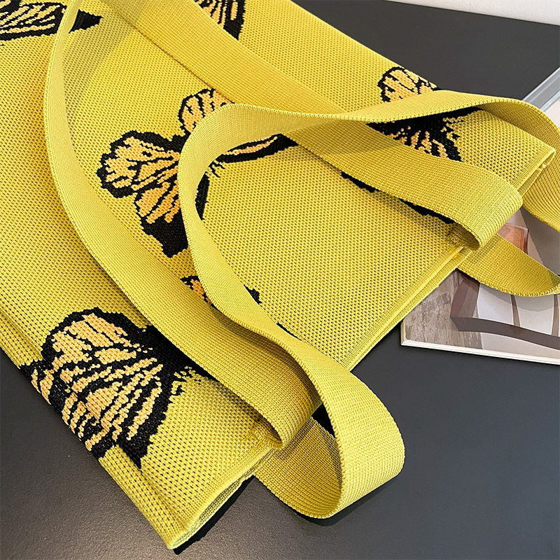 Femmes Moyen Tricoter Papillon De Base Style Classique Ouvert Sac D'Épaule display picture 3