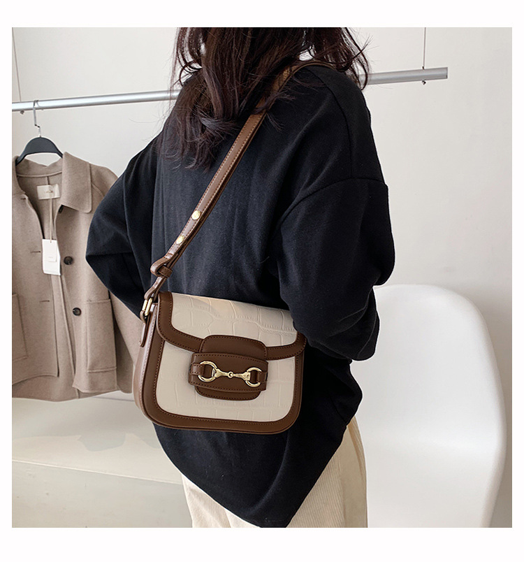 Women 2023 autumn and winter new fashion texture shoulder small square bag foreign style stone crossbody bag_voghion.com