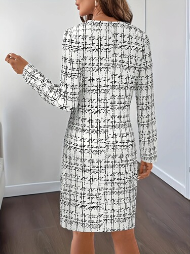 Back-zipper design, European and American-style elegant plaid round-neck long-sleeved knitted slim-fit dress.