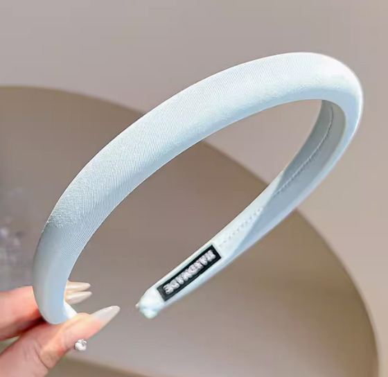 Thin edge sponge fabric headband