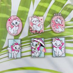 新商品のアクリル両面粉を撒くかわいい子猫のペンダントdiyキーホルダー耳飾りヘアアクセサリー材料