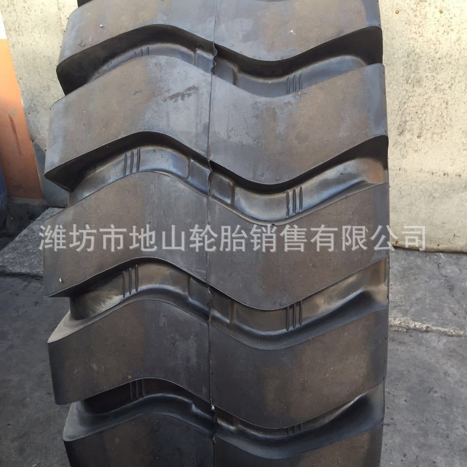 工厂销售1400-25宽体矿山自卸车工程轮胎 加强型