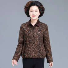 春季新款豹纹拼接翻领短外套2025时髦贵气宽松显瘦休闲夹克衫上衣