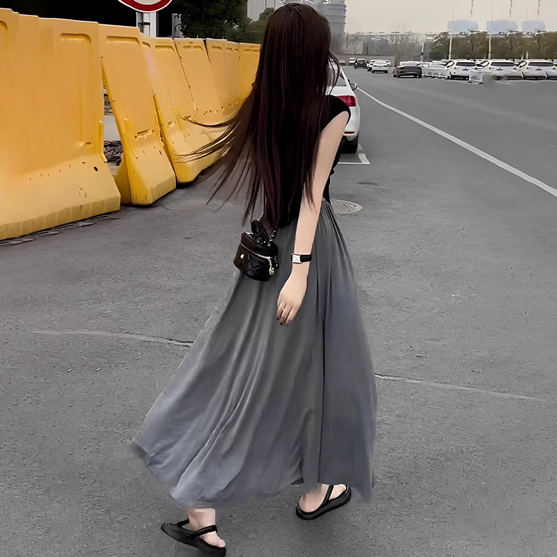 Hot Girl's Pure Lust Style Two-Piece Slimming Black Top Women's Summer New Temperament Versatile Casual Mid-Length Skirt