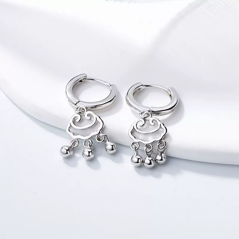Earrings protective amulet small retro dangling design, light‑luxury, lightweight