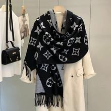 围巾女仿羊绒秋冬季包芯纱高级感保暖大牌老花女士美拉德围脖披肩