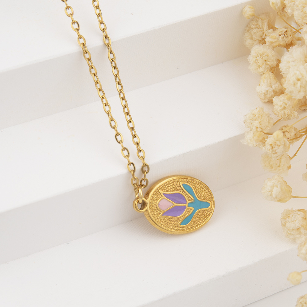 Stainless Steel Tulip Necklace With Gold Plating For Women_voghion.com