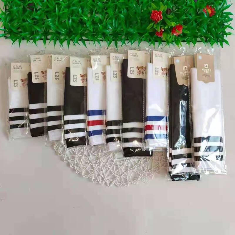 Six-Fingered Mouse Children's Soccer Socks, Long Dance Socks, Thin Cotton Knee-High Student Socks, Three-Stripe Sports Socks, Casual Six-Fingered Mouse Children's Soccer Socks, Long Dance Socks, Thin Cotton Knee-High Student Socks, Three-Stripe Sports Socks, Casual