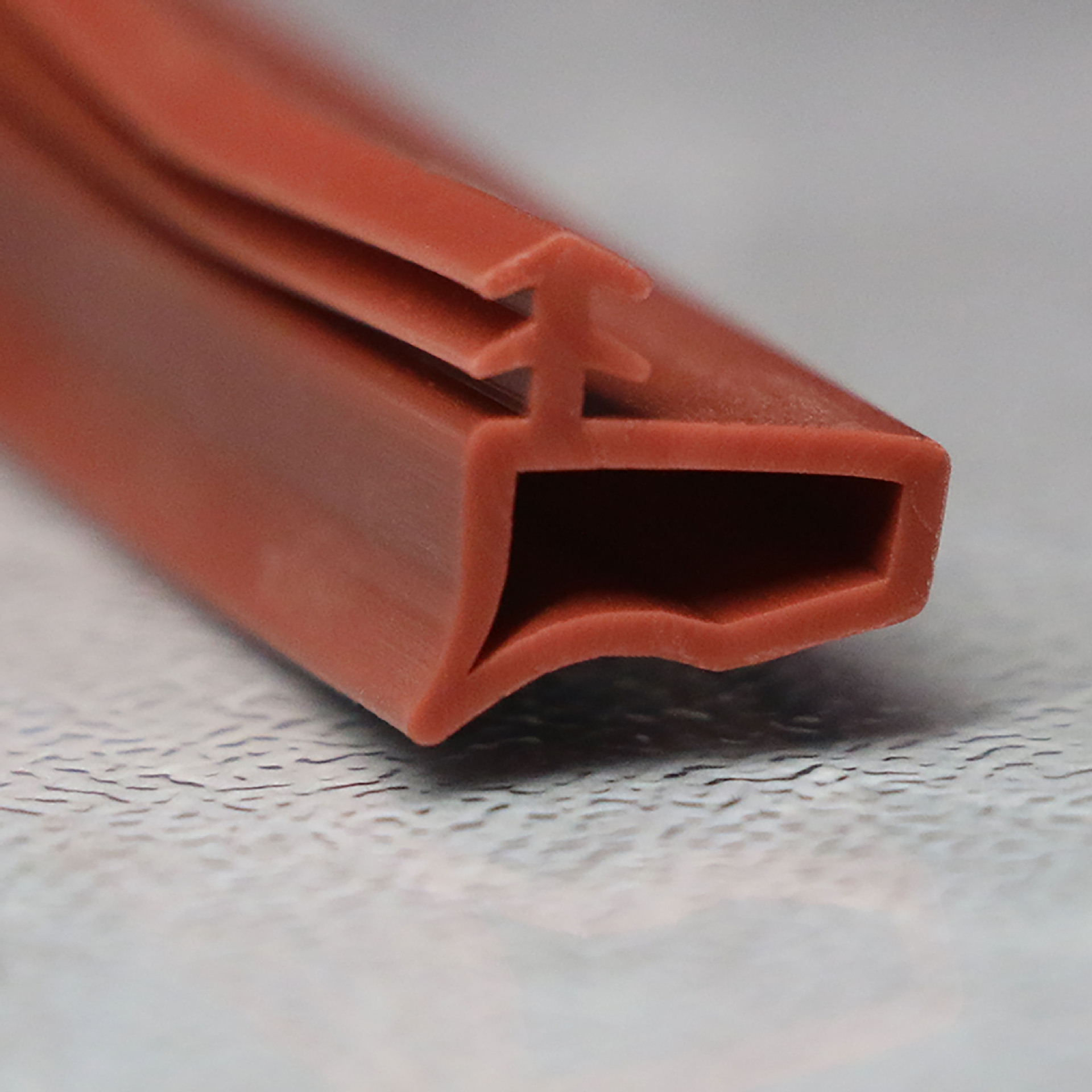 耐高温硅胶木门偏槽口密封条隔音防尘防震防撞缝