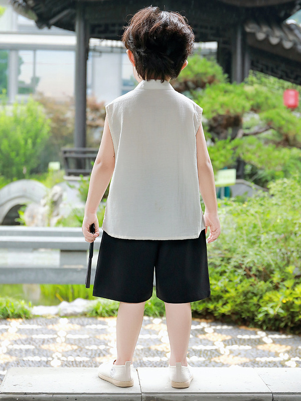 男の子夏の1歳ドレススーツ2025子供ベビーファッショナブルな新しい中国風の夏の新しい刺繍ツーピースセット|undefined