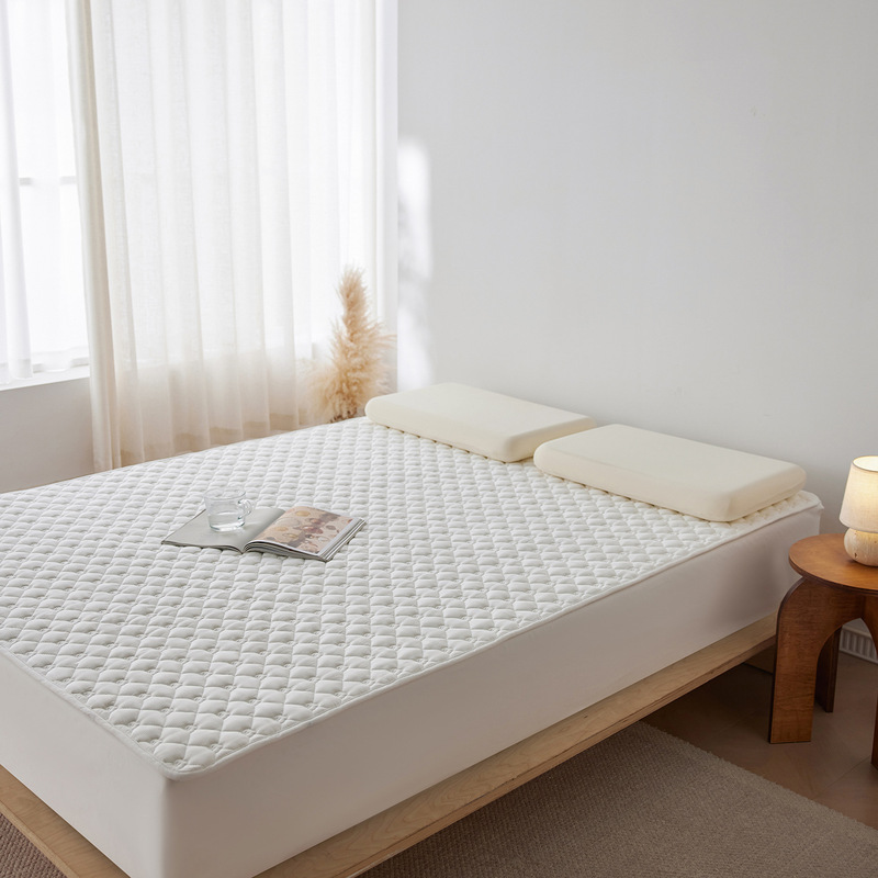 High-Quality Hotel-Specific Mattress Topper, Double-Sided Pure Cotton Quilted Dust-Proof Protective Pad for Home and Dormitory Use High-Quality Hotel-Specific Mattress Topper, Double-Sided Pure Cotton Quilted Dust-Proof Protective Pad for Home and Dormitory Use