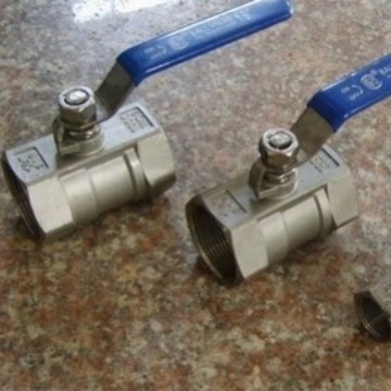 Q11F一片式球阀    内螺纹球阀   不锈钢球阀