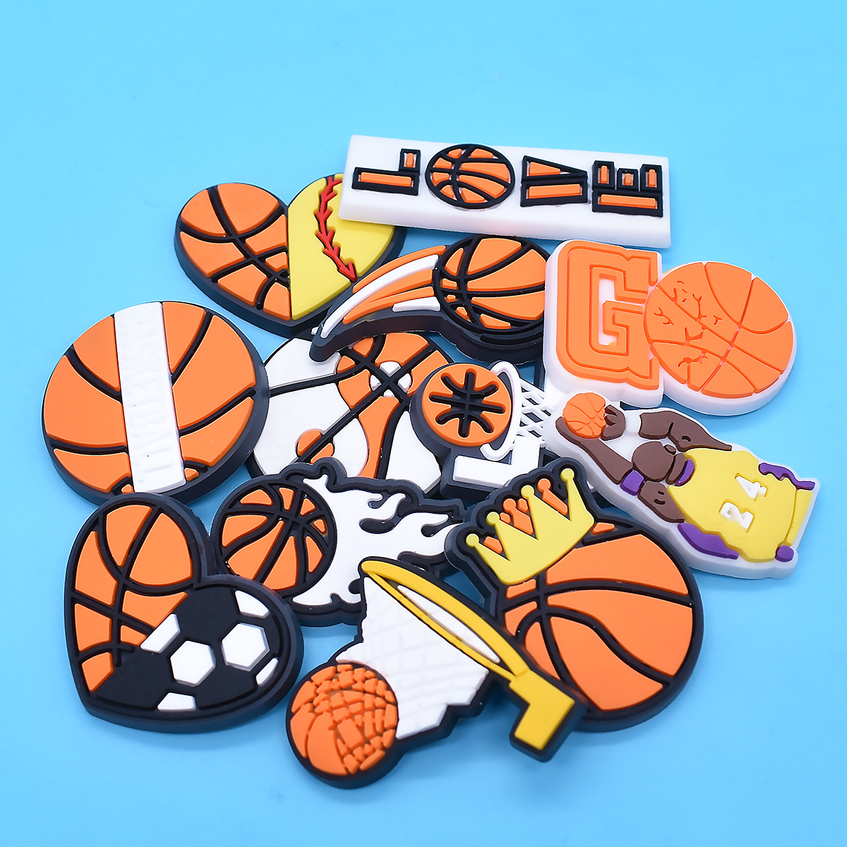 Fabricantes directos zapatos de baloncesto accesorios de flores DIY extraíble suave zapatos de PVC Accesorios de flores Accesorios