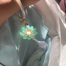 玉泽先生送的荷花镯子南塘风荷一宿清梦玻璃仿玉叮当铃铛手镯流苏