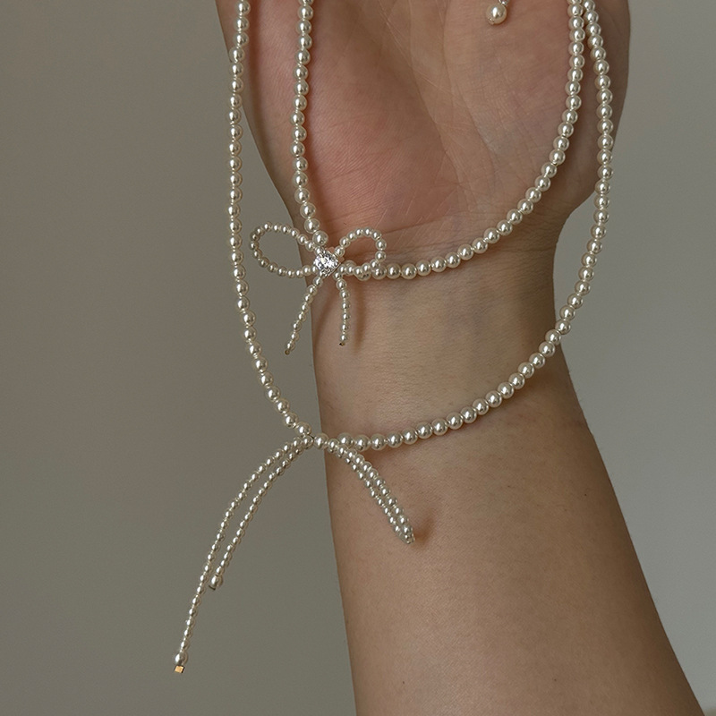 Super Fairy Zircon Bow Tassel Necklace Female Niche Design French Style Retro Personality All-match Necklace Chain Clavicle Chain