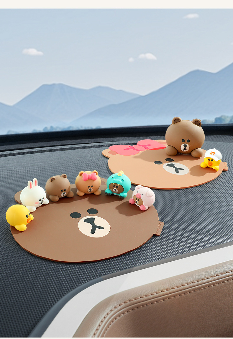 Brown Bear Car Anti-Slip Mat Cartoon Mat Car Interior Decoration Creative Dashboard Phone Holder Waterproof