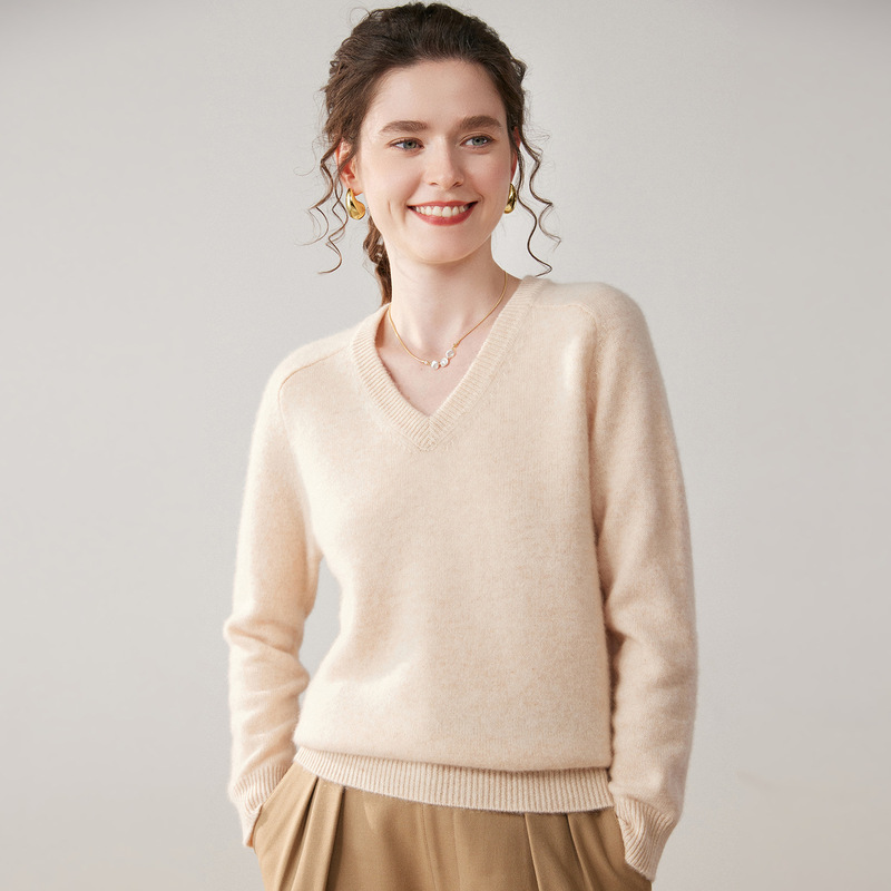 V-Neck Cashmere Sweater for Women, 100% Pure Cashmere, Thickened Saddle Shoulder, Solid Color, Versatile, Loose, Slimming, Knitted Base Sweater V-Neck Cashmere Sweater for Women, 100% Pure Cashmere, Thickened Saddle Shoulder, Solid Color, Versatile, Loose, Slimming, Knitted Base Sweater