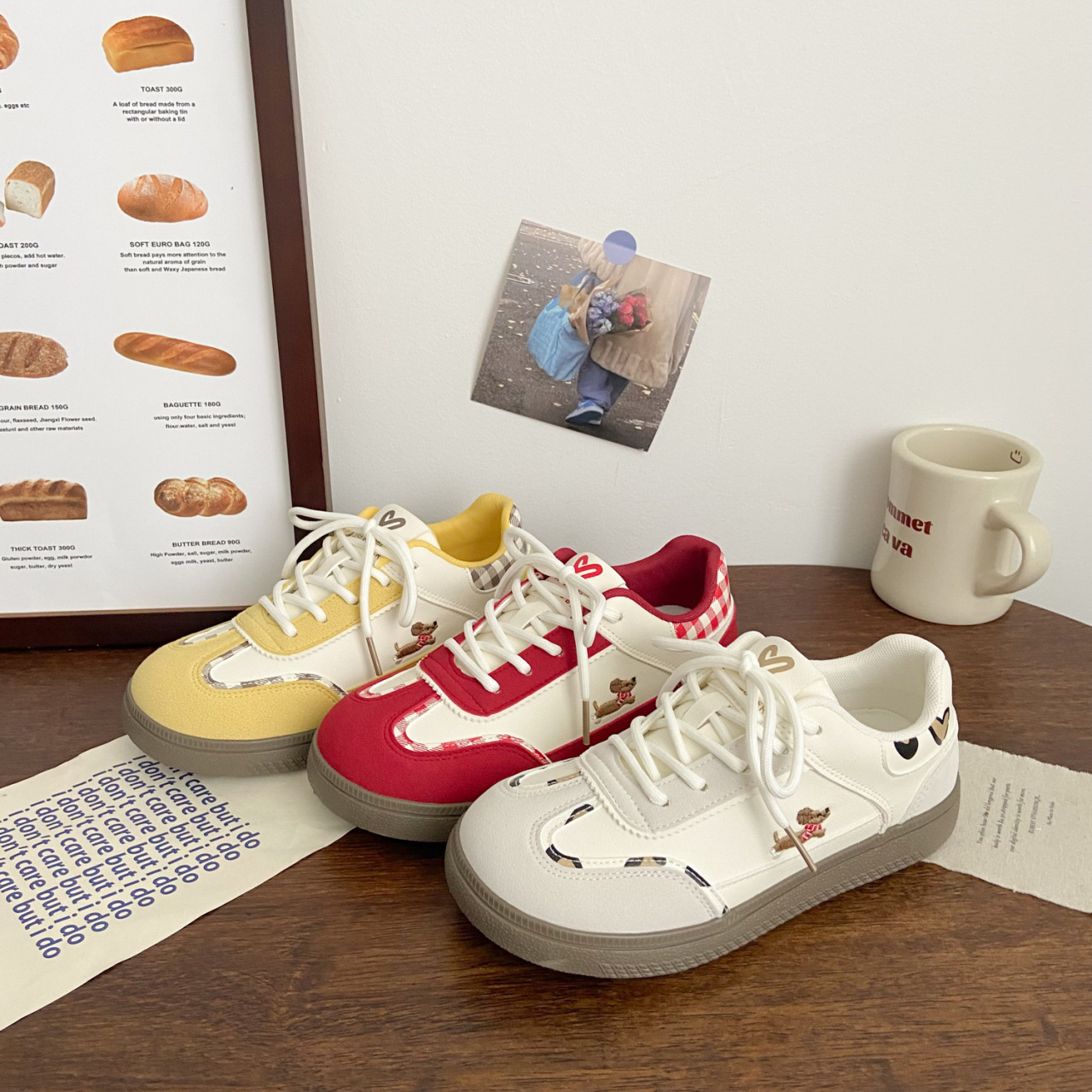 FGJX lindo cachorro zapatos de skate para mujeres 2025 otoño nuevo estilo de escuela zapatos de entrenamiento deportivos de estilo de escuela zapatos blancos casuales