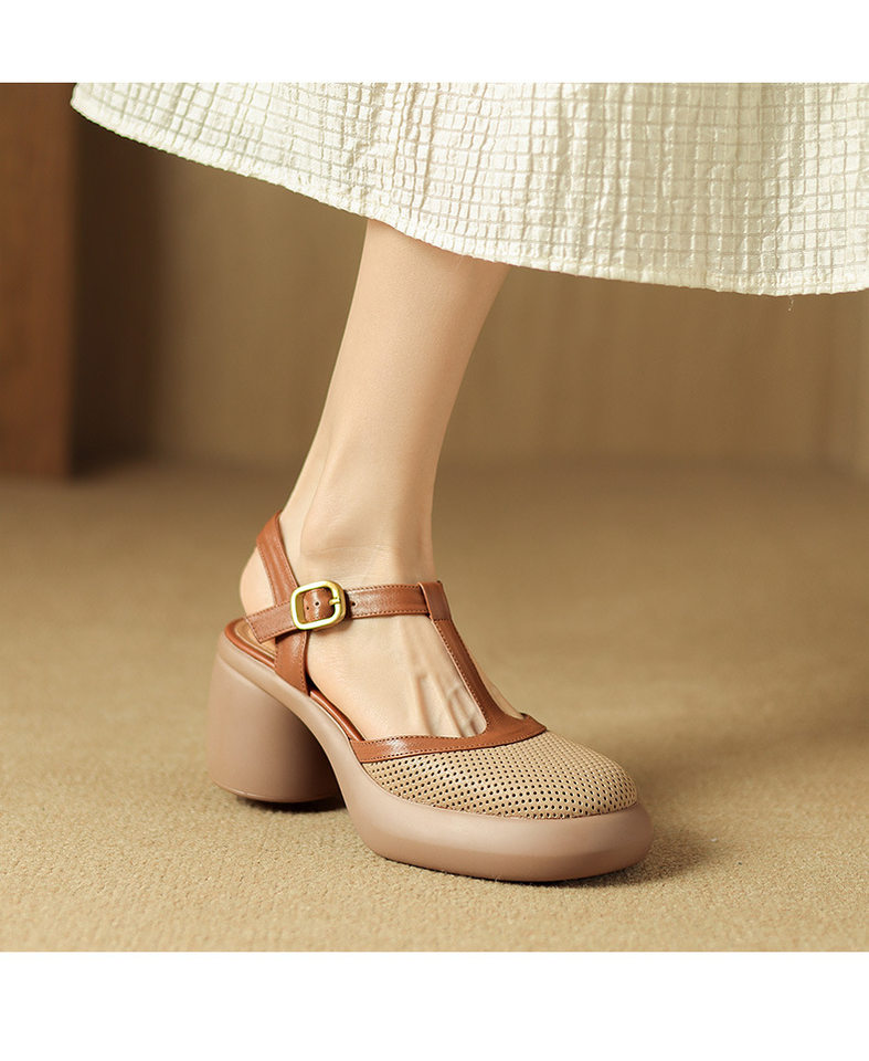 Sandal nữ da cừu đục lỗ bít mũi quai chữ T khóa cài đế dày gót cao — Màu đen chi tiết 4