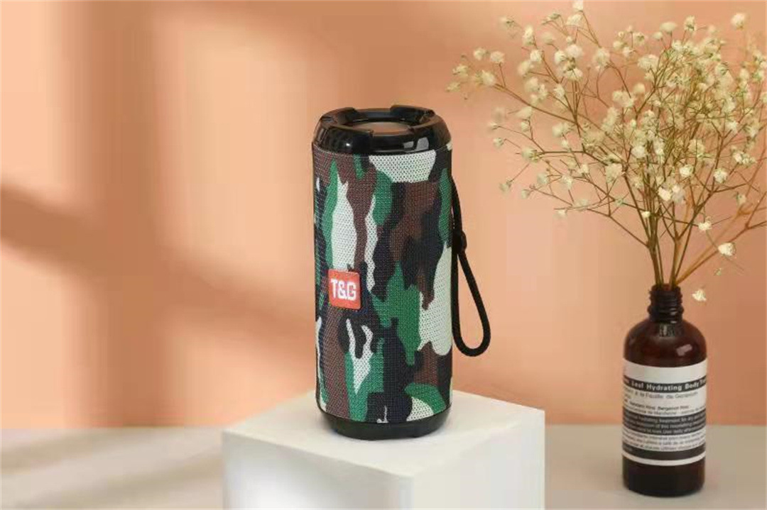 Altavoces Bluetooth inalámbricos TG621 tarjeta portátil portátil al aire libre tela impermeable FM radio TWS serie modelo privado