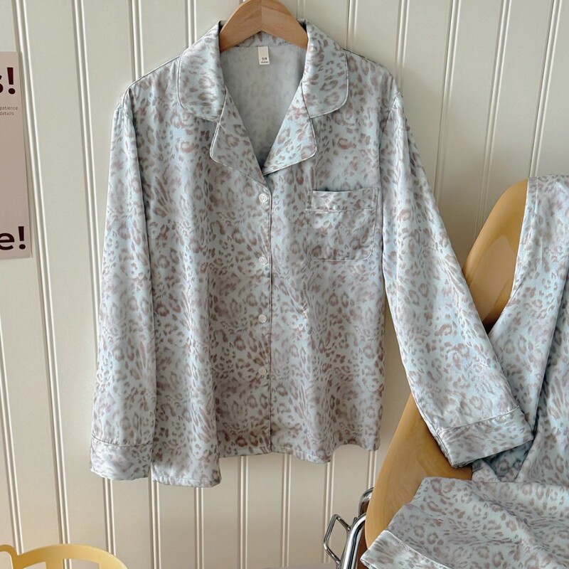 2026 Light Luxury Leopard Print Pajamas for Women, Spring and Summer Long-Sleeve Long Pants Wide-Leg Korean Style Set, Home Wear That Can Be Worn Outside 2026 Light Luxury Leopard Print Pajamas for Women, Spring and Summer Long-Sleeve Long Pants Wide-Leg Korean Style Set, Home Wear That Can Be Worn Outside
