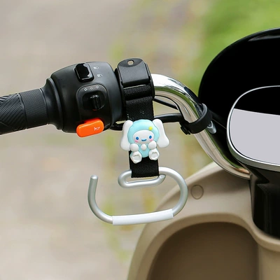 Other Electric Vehicle Accessories: Vehicles, No-Drill Installation, Multifunctional - black-long-belt-e-hook-long-ears-cinnamon-dog-left