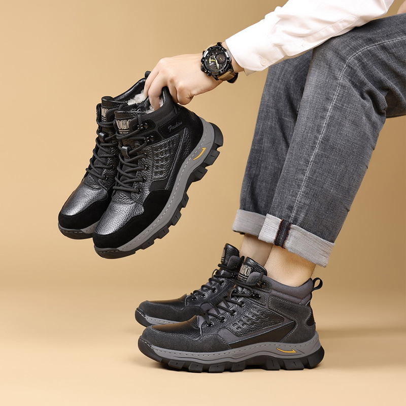 2025 invierno nuevos zapatos de lana y algodón de cuero real y seguro de terciopelo zapatos casuales al aire libre anti-terciopelo zapatos de hombre del noreste