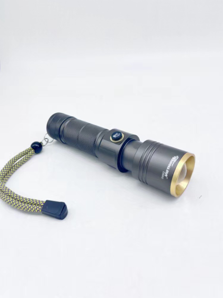 Kihu Ds60 Rechargeable Ultra-Bright Long-Range Led Outdoor Telescopic Zoom Bright Flashlight Laser Wick Waterproof