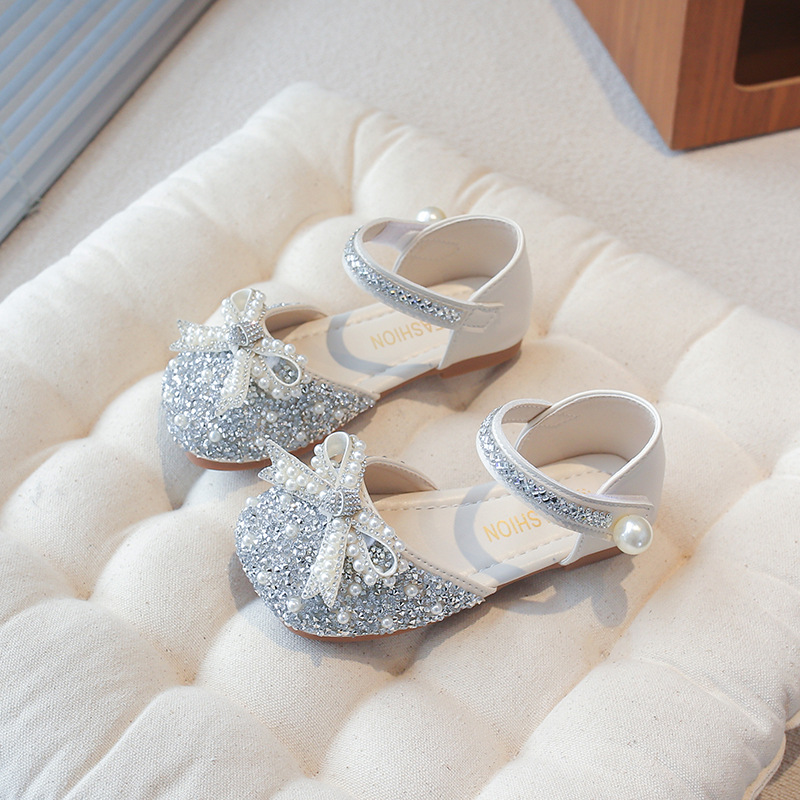Zapatos de princesa huecos para niñas 2026 verano nuevo estilo de moda para niños sandalias de diamante de perla zapatos Lefour image 3