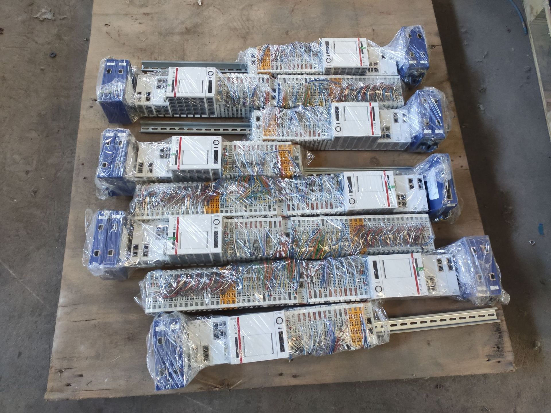 【倍福】德国BECKHOFF EL5151-0090 1通道编码器接口 增量式 议价