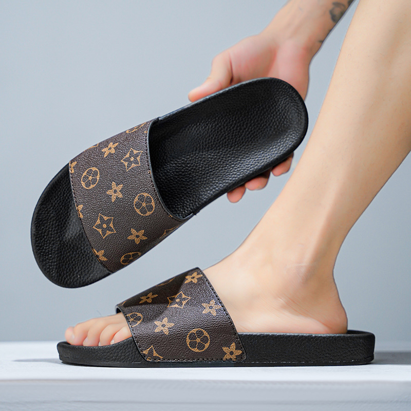 트렌디 한 슬리퍼 남성용 여름 아우터 착용 플러스 사이즈 젠장 캐주얼 스포츠 비치 샌들 슬리퍼