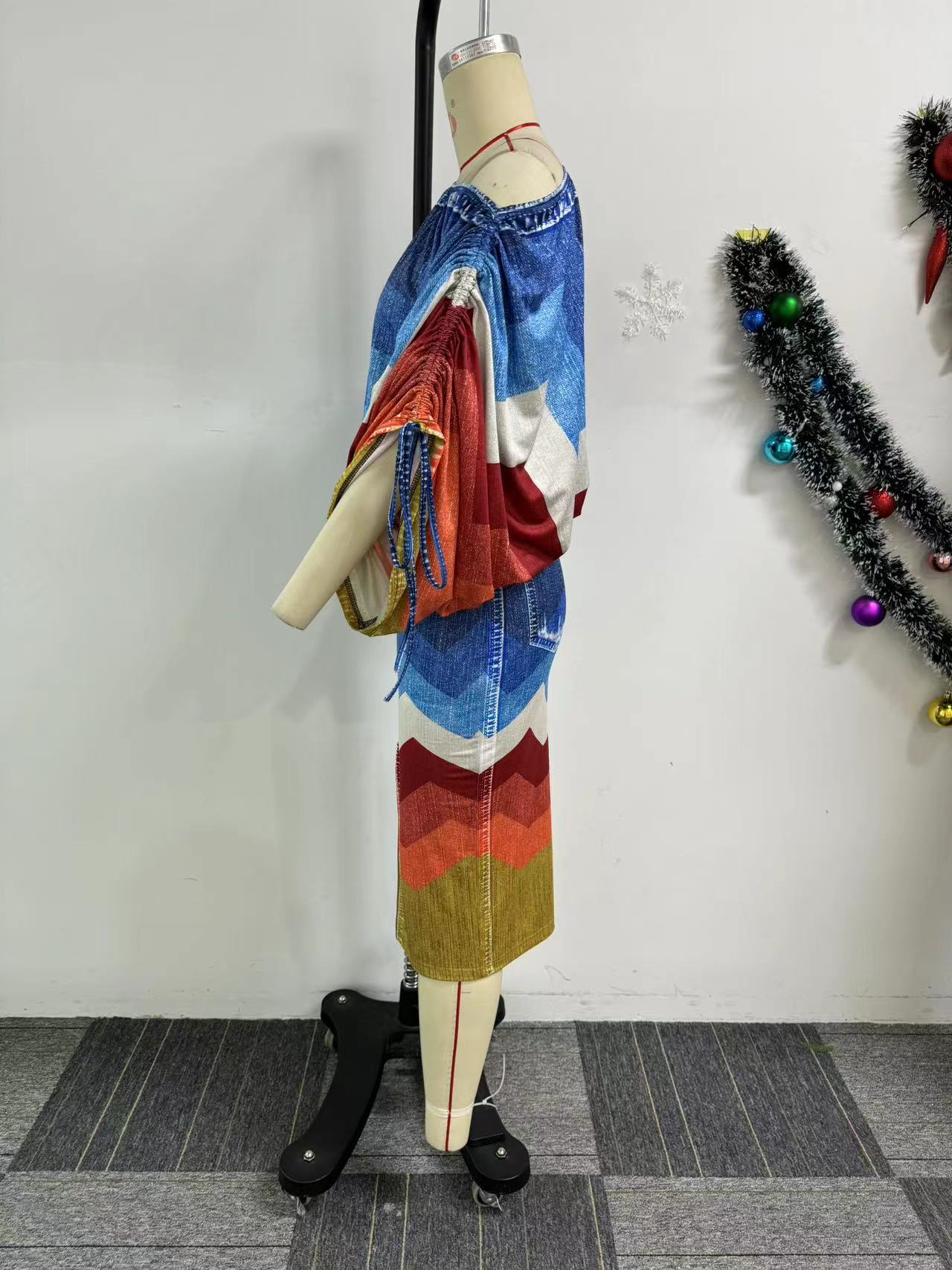 Off Neck Printed Batwing Sleeve Top Split Skirt Two Piece Set