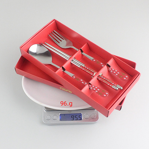 Stainless steel printed tableware set of three, including Chinese blue and white porcelain soup spoon, fruit fork, and chopsticks, gift set of tableware