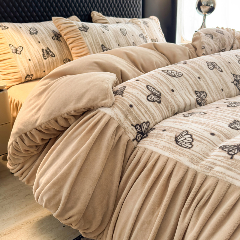 Autumn and Winter Mid-Century Style Pleated Lace Stereo Carved Milk Velvet Four-Piece Princess 1.8m Bed Skirt Quilt Cover Bedding Sheet