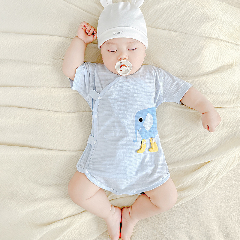 Mono de verano para bebé Pijamas de manga corta de algodón recién nacido para hombres y mujeres Triángulo fino 0 mamelones 3 meses bolso de bebé